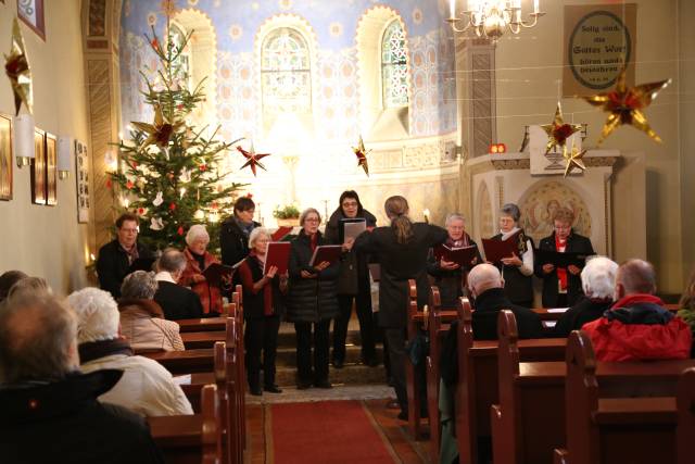 Weihnachtsgottesdienst mit Chor am 2. Weihnachtstag