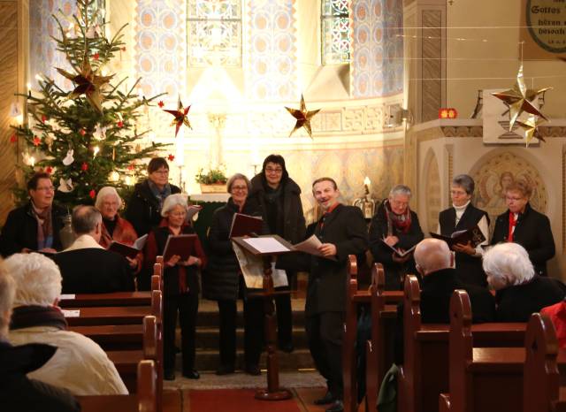 Weihnachtsgottesdienst mit Chor am 2. Weihnachtstag