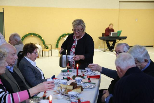 Weihnachtsfeier für unsere Senioren in Coppengrave