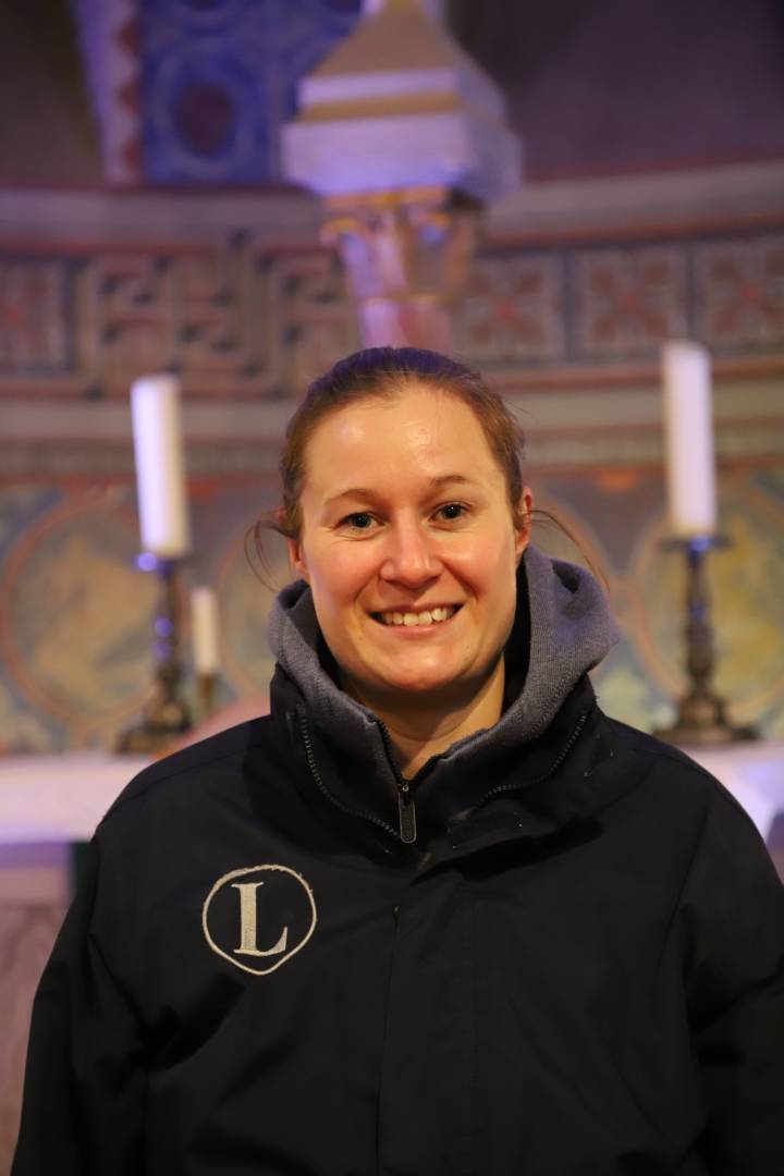 Unsere neue Pastorin Inga Leicher besucht die Kirchengemeinde Coppengrave