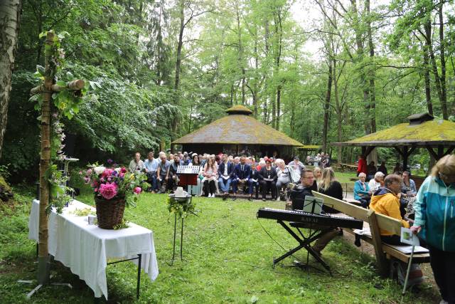 Ökumenischer Pfingstgottesdienst an der Köhlerhütte